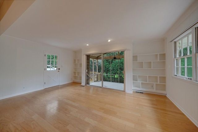2345 Echo Hills Circle NE, Atlanta, GA 30345