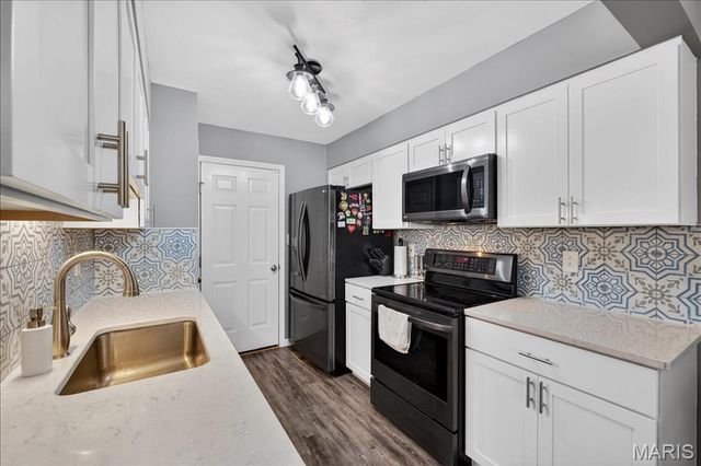 3120 Autumn Trace Drive, St Louis, MO 63043