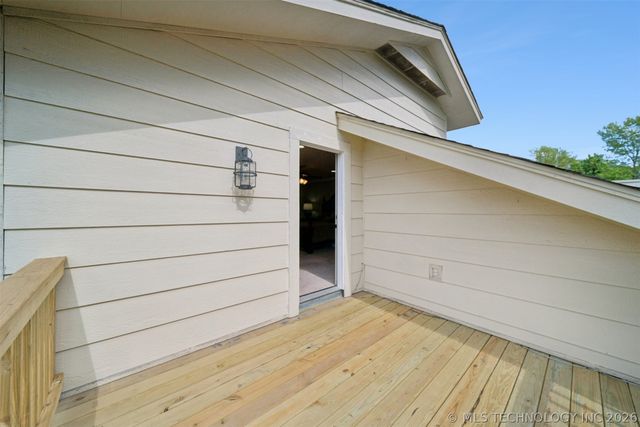 421 Timbercrest Road, Catoosa, OK 74015