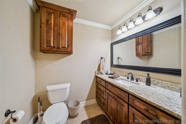 421 Timbercrest Road, Catoosa, OK 74015