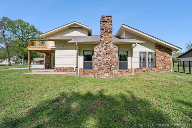 421 Timbercrest Road, Catoosa, OK 74015