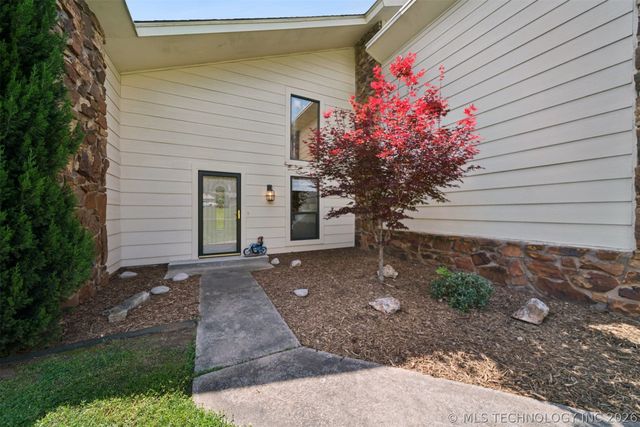 421 Timbercrest Road, Catoosa, OK 74015