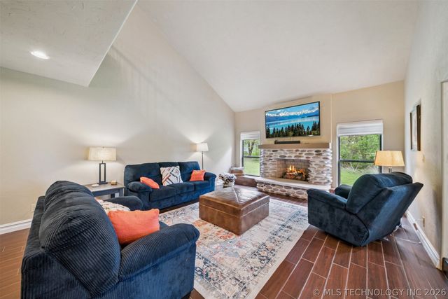 421 Timbercrest Road, Catoosa, OK 74015