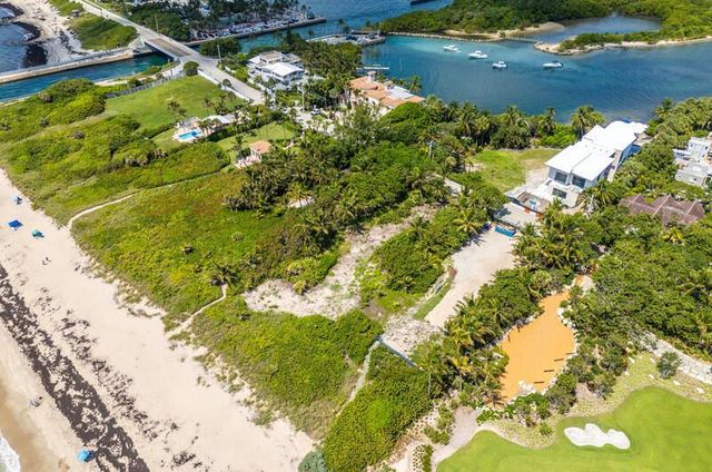 3060 S Ocean Boulevard, Lantana, FL 33462