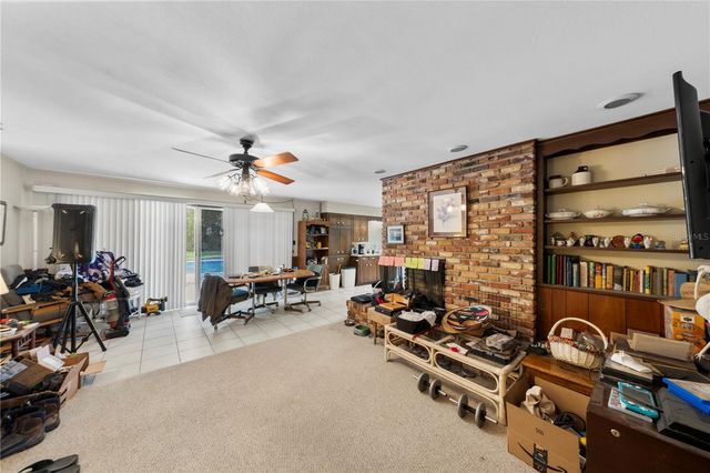 2137 SE 11TH STREET, Ocala, FL 34471