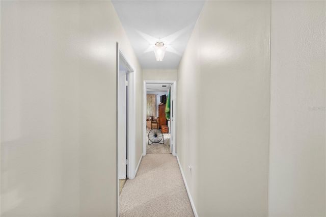 2137 SE 11TH STREET, Ocala, FL 34471