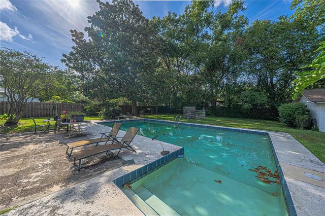 2137 SE 11TH STREET, Ocala, FL 34471