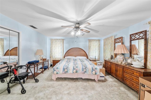 2137 SE 11TH STREET, Ocala, FL 34471
