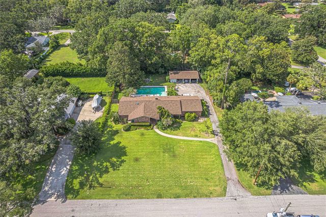 2137 SE 11TH STREET, Ocala, FL 34471