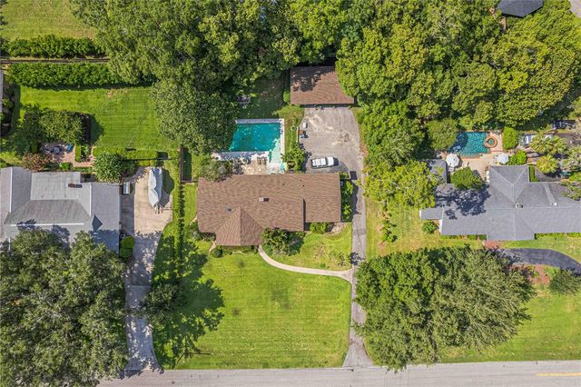 2137 SE 11TH STREET, Ocala, FL 34471