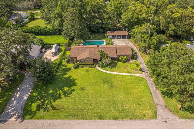 2137 SE 11TH STREET, Ocala, FL 34471