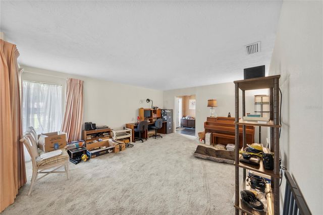2137 SE 11TH STREET, Ocala, FL 34471