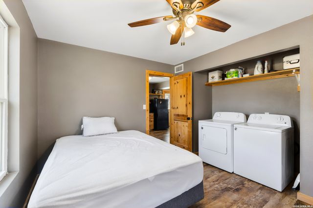 1030 Owl Hollow, Leakey, TX 78873