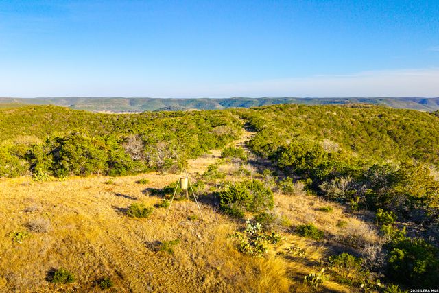 1030 Owl Hollow, Leakey, TX 78873