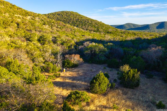 1030 Owl Hollow, Leakey, TX 78873