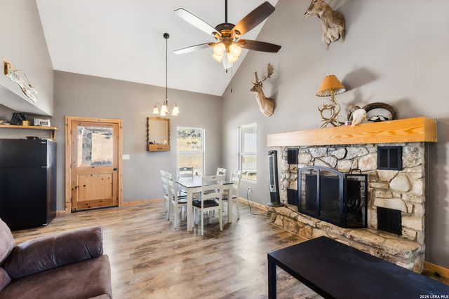 1030 Owl Hollow, Leakey, TX 78873