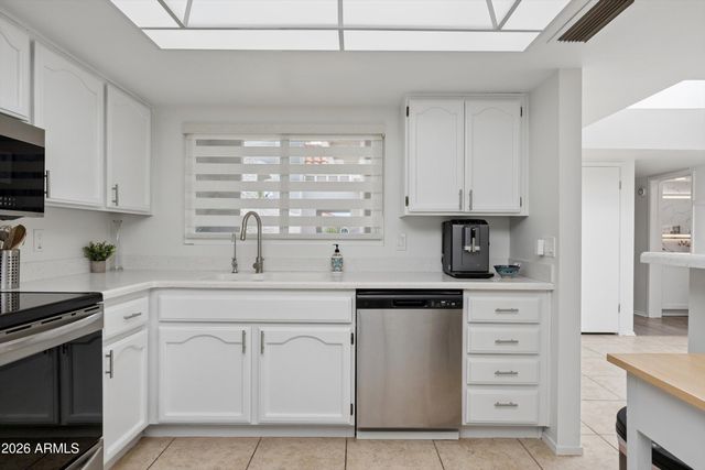 10014 E MICHIGAN Avenue, Sun Lakes, AZ 85248