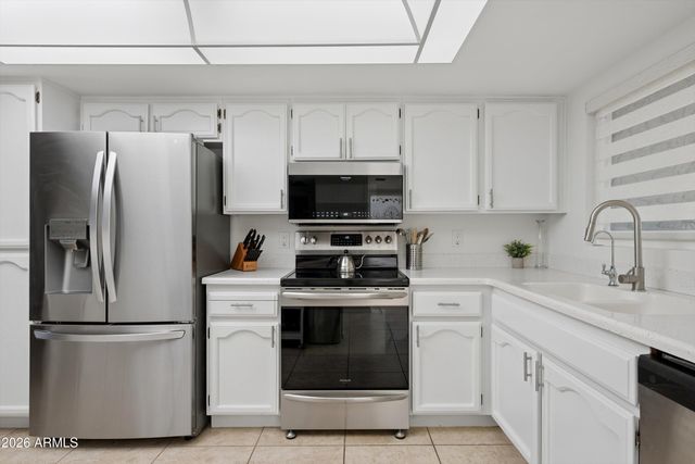 10014 E MICHIGAN Avenue, Sun Lakes, AZ 85248