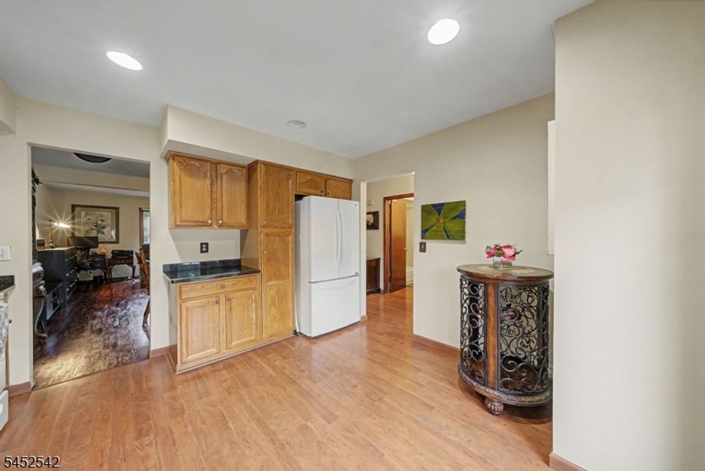 180 Dakota Dr, Andover Twp., NJ 07848 — photo 5