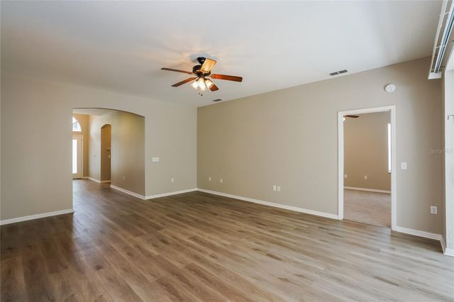 10724 CARLOWAY HILLS DRIVE, Wimauma, FL 33598