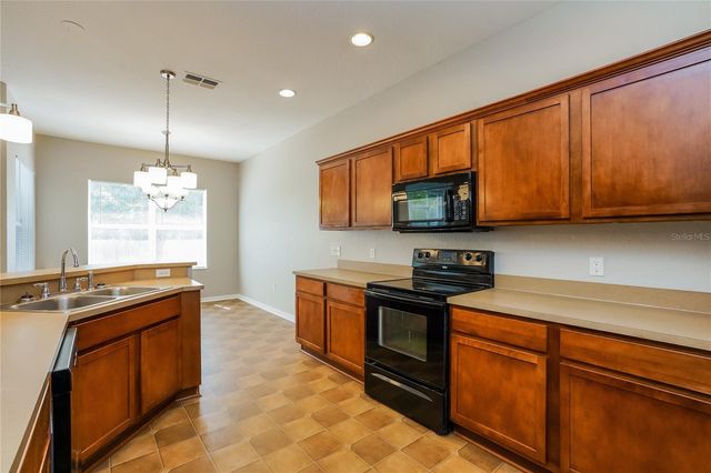 10724 CARLOWAY HILLS DRIVE, Wimauma, FL 33598