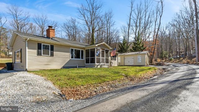 171 SOUR MASH RD, Harpers Ferry, WV 25425