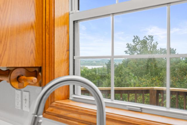 7859 State Hwy Dd, Branson West, MO 65737