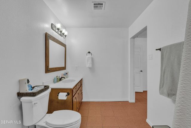 538 Rancho Viejo Drive, Socorro, TX 79927
