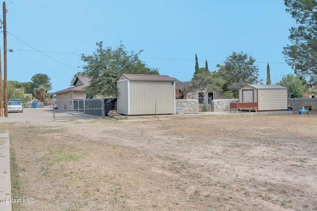538 Rancho Viejo Drive, Socorro, TX 79927