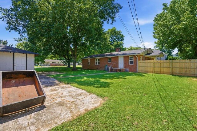 1819 Hamilton Avenue, South Pittsburg, TN 37380