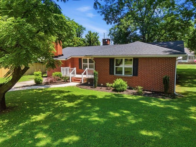 1819 Hamilton Avenue, South Pittsburg, TN 37380
