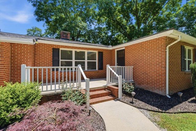 1819 Hamilton Avenue, South Pittsburg, TN 37380