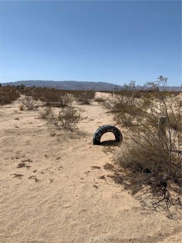 0 Meldora, 29 Palms, CA 92277