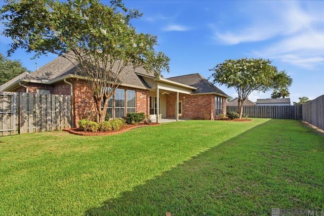 6092 Jonathan Alaric Ave, Gonzales, LA 70737