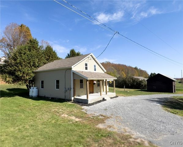 5657 Glendale Road, Martinsburg, NY 13404