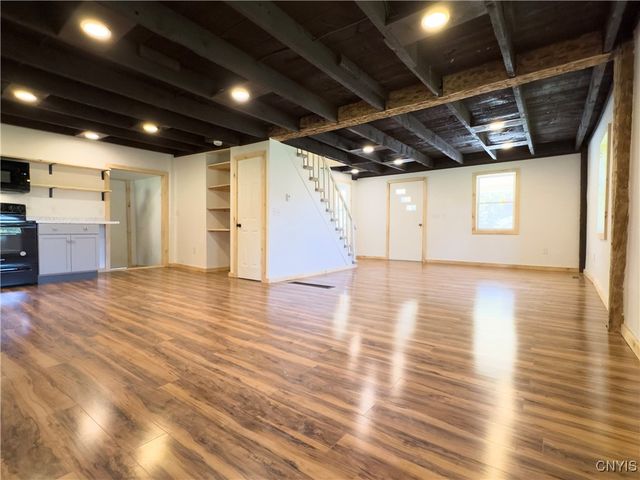 5657 Glendale Road, Martinsburg, NY 13404