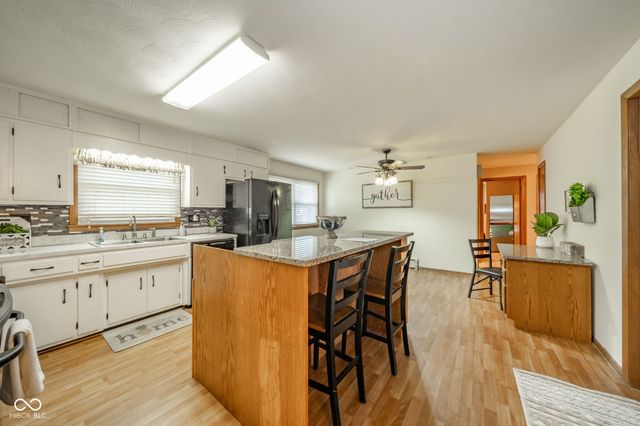 124 N Mustin Drive, Anderson, IN 46012