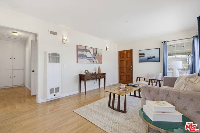 1834 9th Street 5, Santa Monica, CA 90404