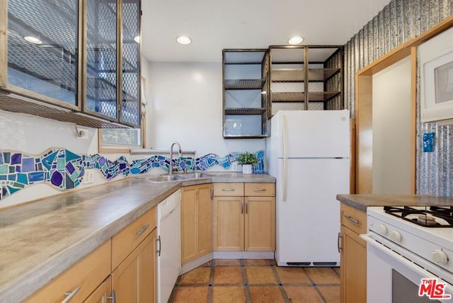 1834 9th Street 5, Santa Monica, CA 90404