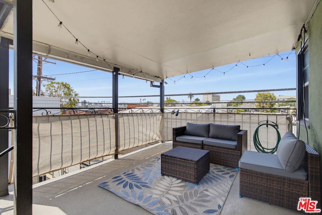 1834 9th Street 5, Santa Monica, CA 90404