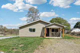 111 W Crawford Street, Landrum, SC 29356