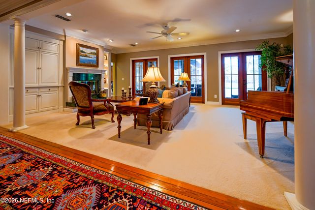 3767 VICKERS LAKE Drive, Jacksonville, FL 32224