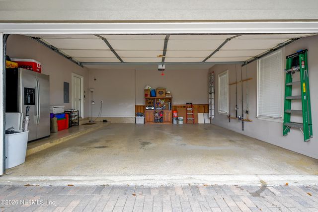 3767 VICKERS LAKE Drive, Jacksonville, FL 32224