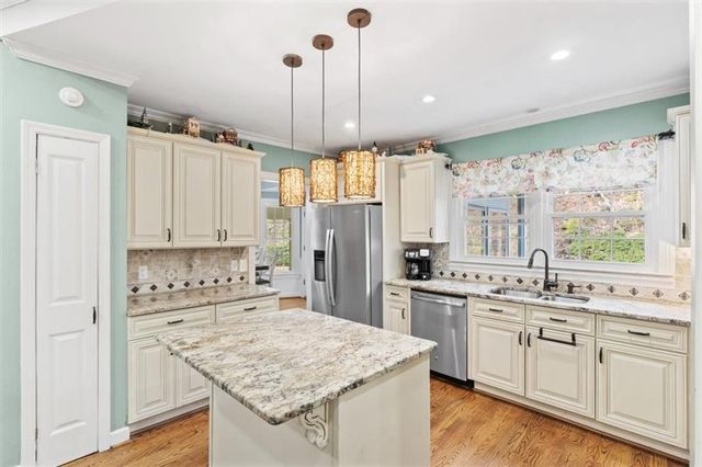 20 Pine Valley SW Road, Rome, GA 30165