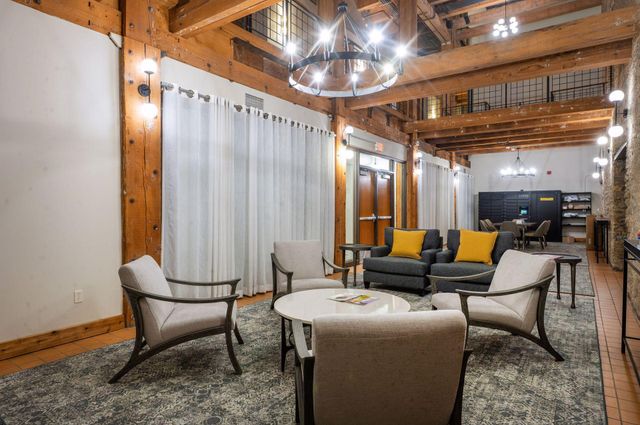 400 N 1st Street 502, Minneapolis, MN 55401