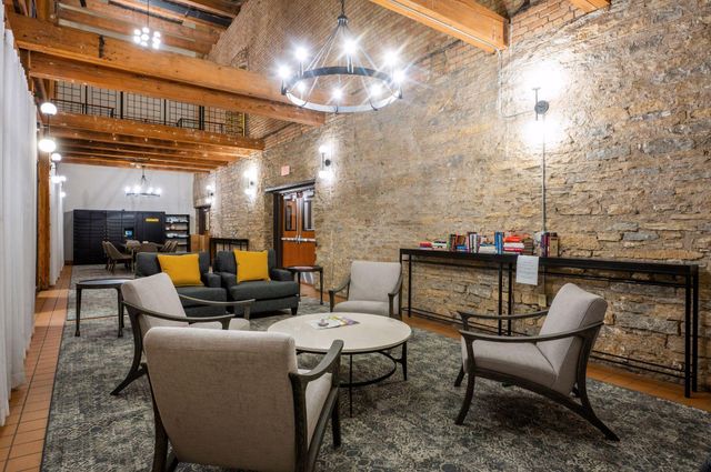 400 N 1st Street 502, Minneapolis, MN 55401