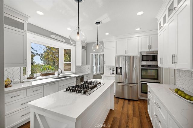 20 Highpoint, Rancho Santa Margarita, CA 92679