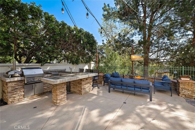20 Highpoint, Rancho Santa Margarita, CA 92679
