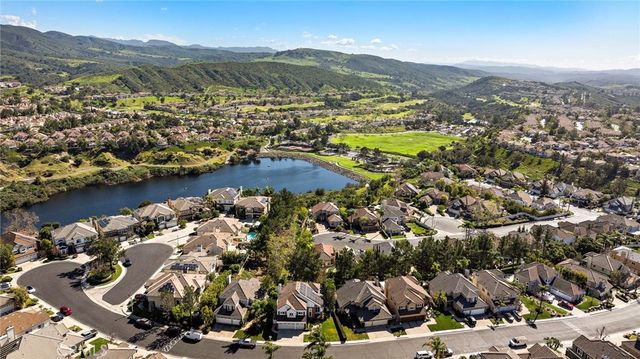 20 Highpoint, Rancho Santa Margarita, CA 92679