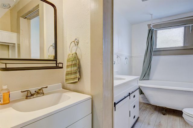 3104 Stonewall Street, Houston, TX 77020